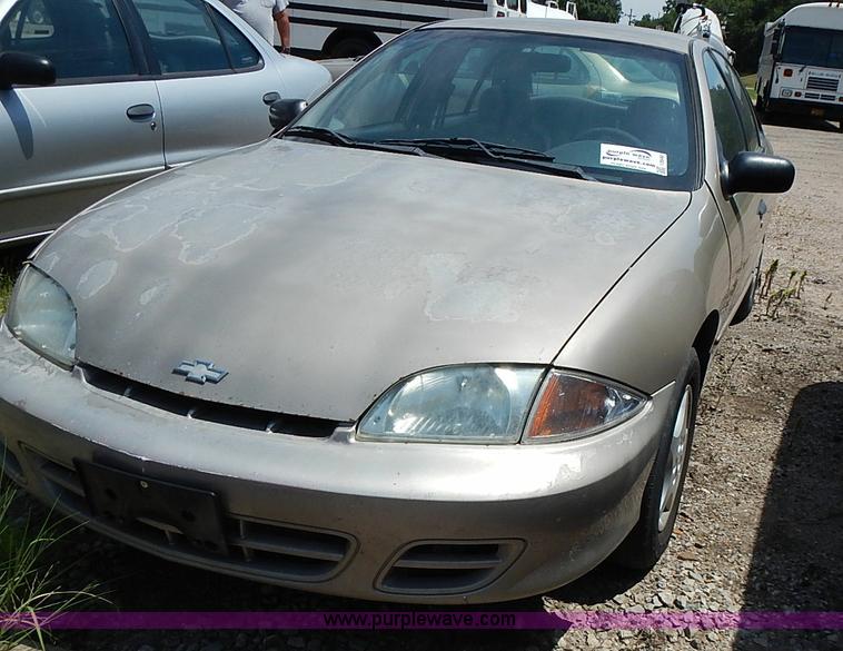 image for item I3540 2002 Chevrolet Cavalier