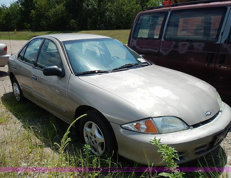 image for item I3540 2002 Chevrolet Cavalier