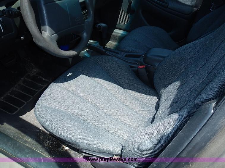 image for item I3540 2002 Chevrolet Cavalier