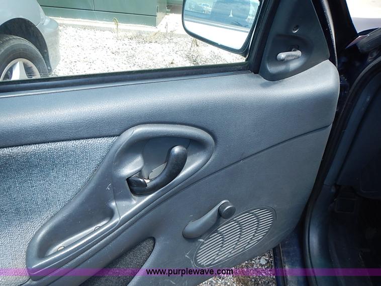 image for item I3541 2002 Chevrolet Cavalier