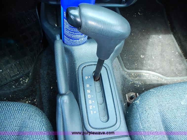 image for item I3541 2002 Chevrolet Cavalier