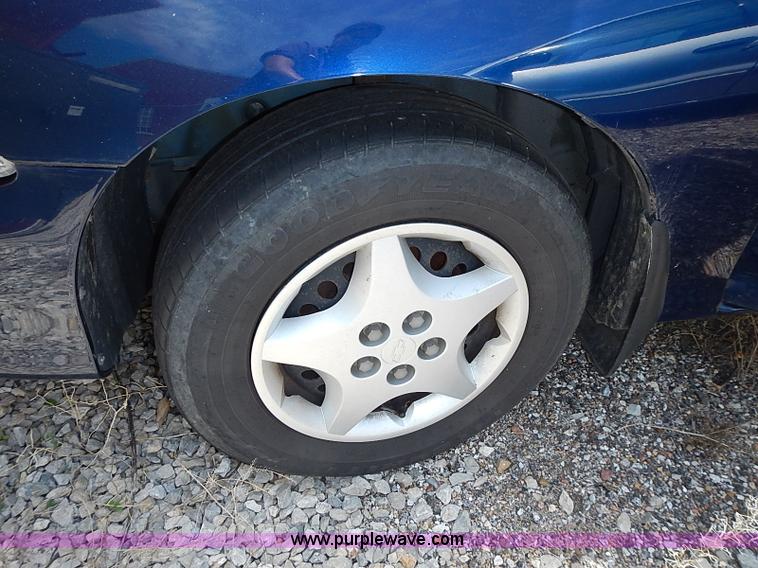 image for item I3541 2002 Chevrolet Cavalier