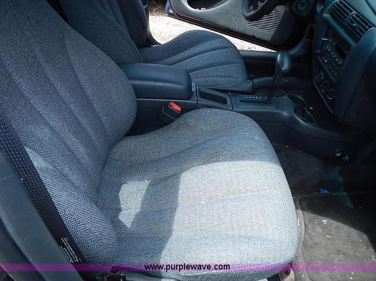 image for item I3541 2002 Chevrolet Cavalier