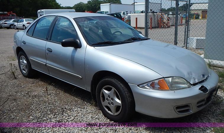 image for item I3542 2002 Chevrolet Cavalier