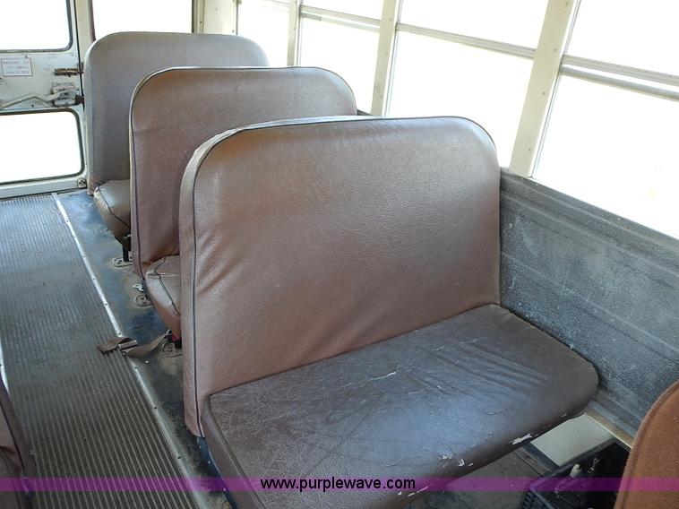image for item I3544 1991 Chevrolet G30 bus