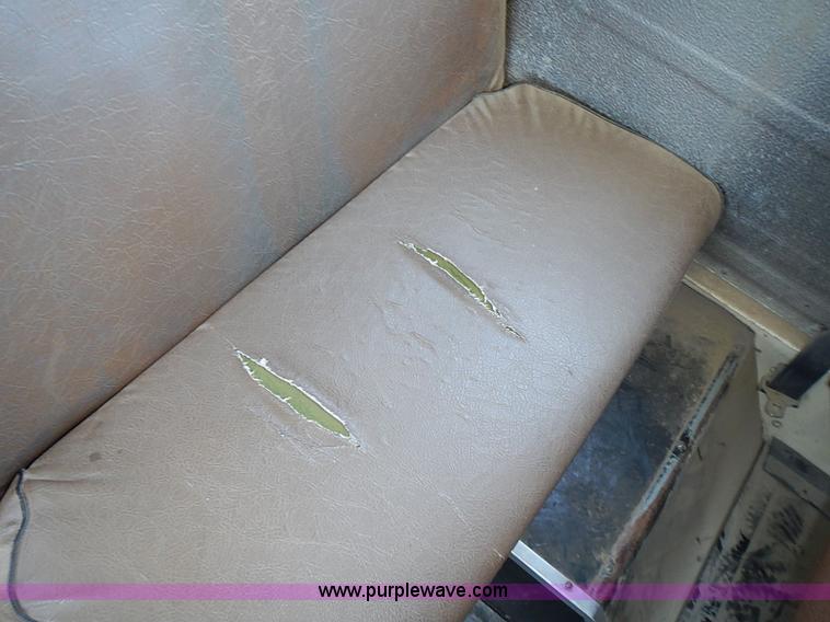 image for item I3544 1991 Chevrolet G30 bus