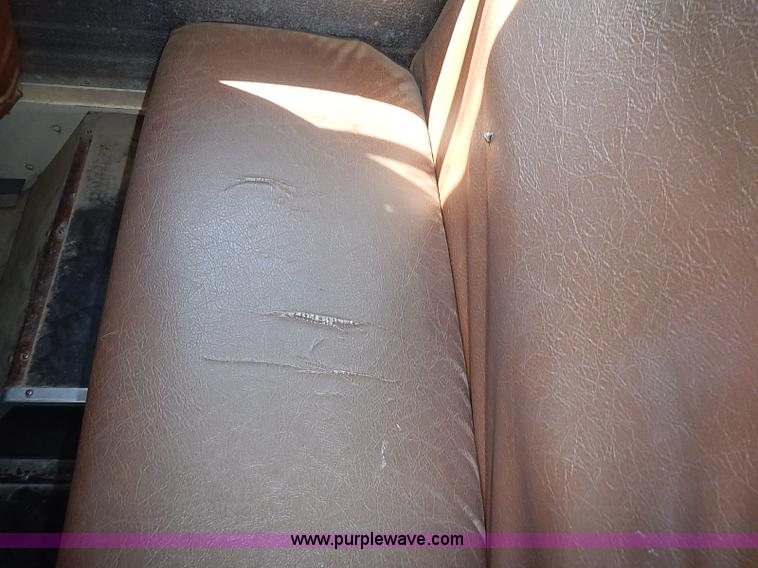 image for item I3544 1991 Chevrolet G30 bus
