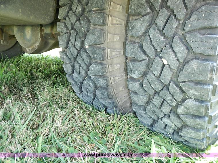 image for item I3544 1991 Chevrolet G30 bus