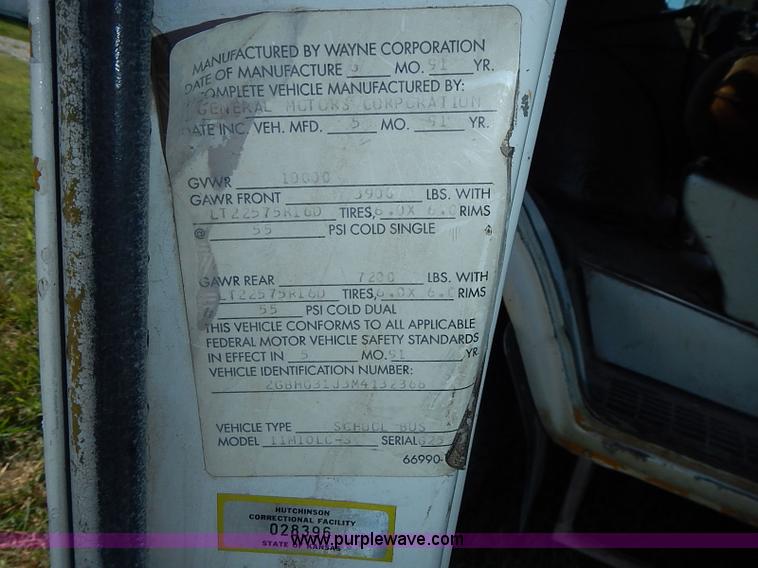 image for item I3544 1991 Chevrolet G30 bus