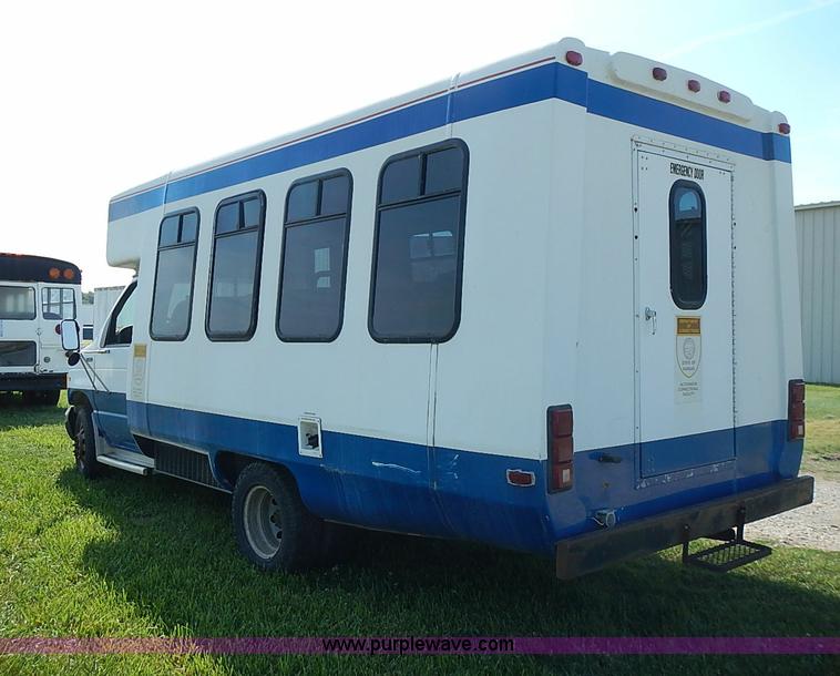 image for item I3545 1997 Ford Econoline E350 bus