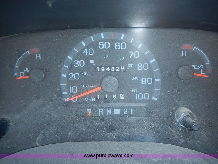 image for item I3545 1997 Ford Econoline E350 bus