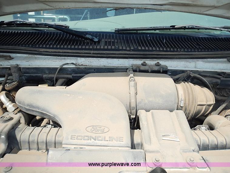 image for item I3545 1997 Ford Econoline E350 bus