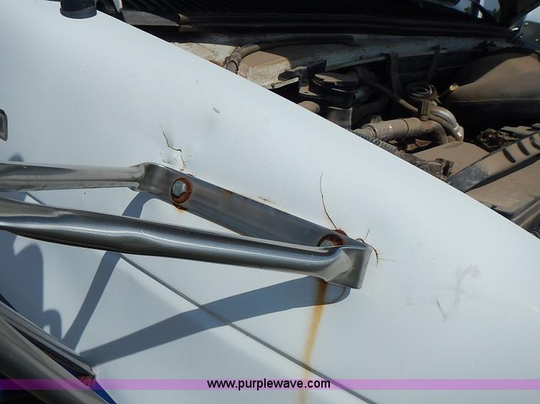 image for item I3545 1997 Ford Econoline E350 bus