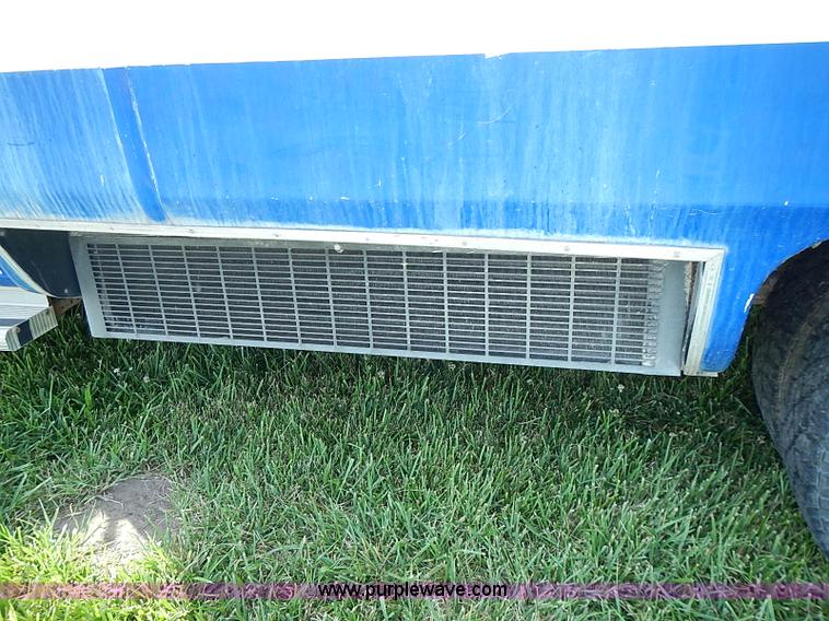 image for item I3545 1997 Ford Econoline E350 bus