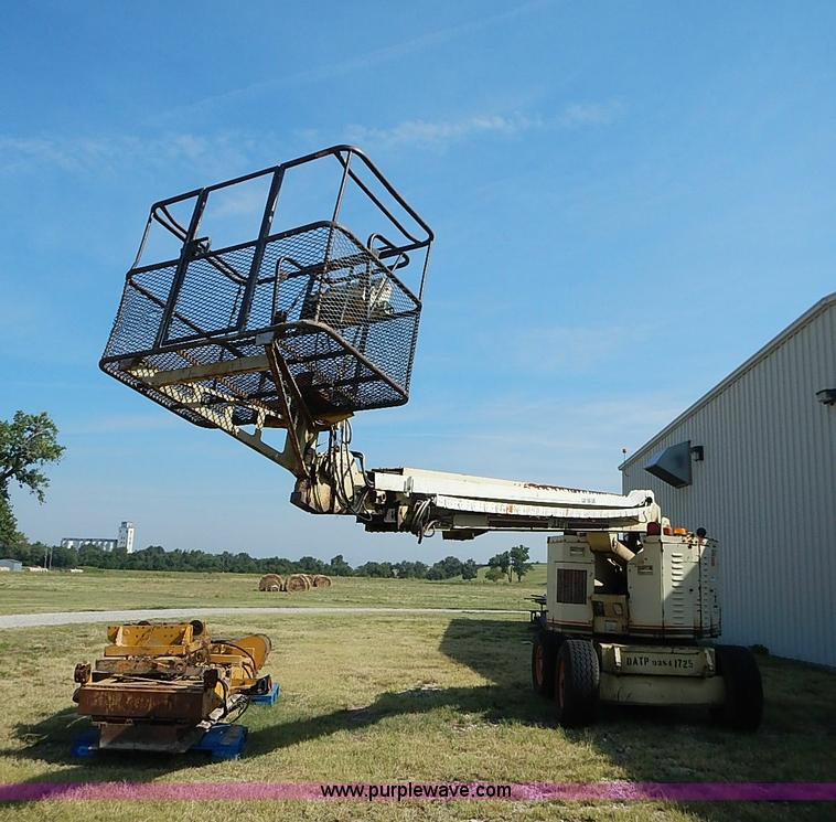 image for item I3547 1985 JLG 60HTR boom lift