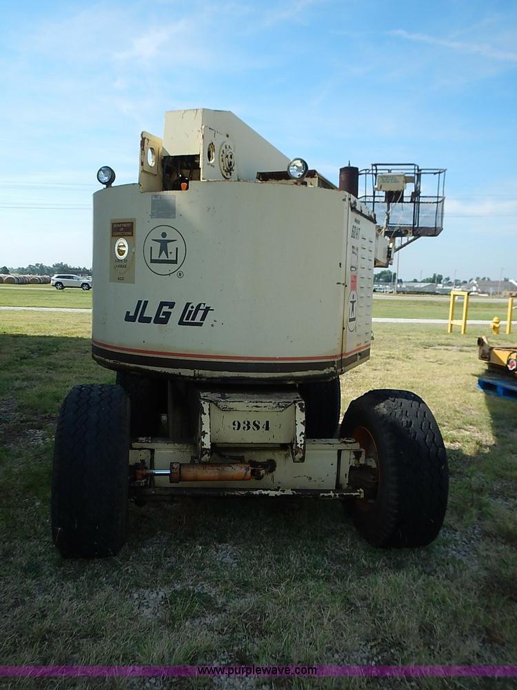 image for item I3547 1985 JLG 60HTR boom lift