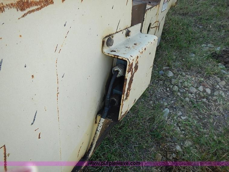 image for item I3547 1985 JLG 60HTR boom lift