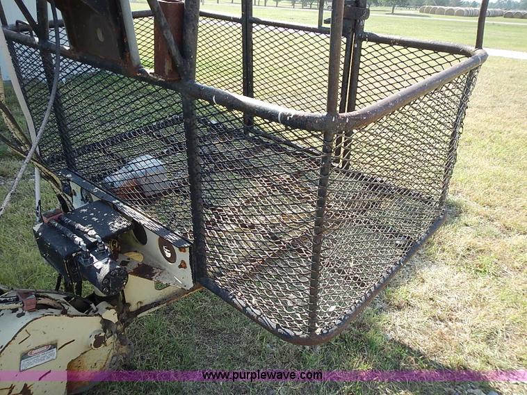 image for item I3547 1985 JLG 60HTR boom lift