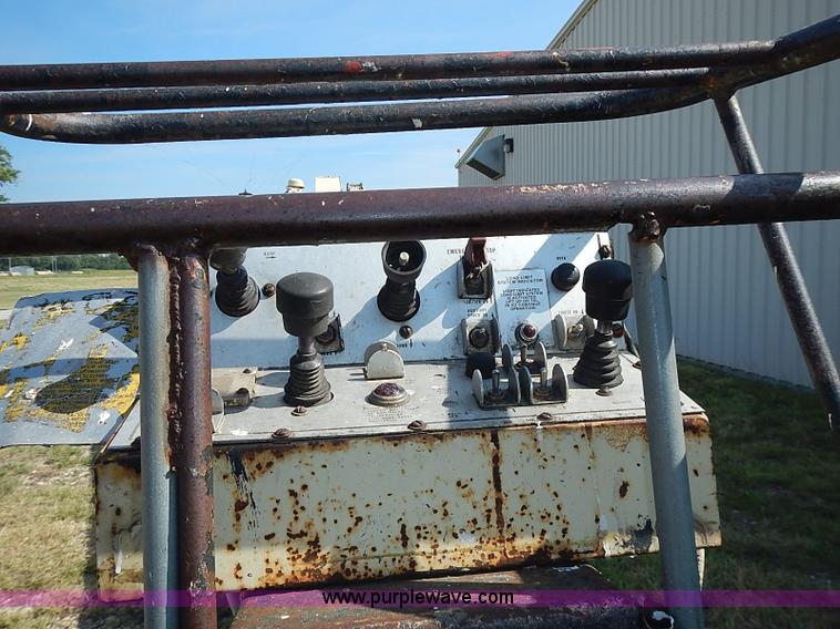 image for item I3547 1985 JLG 60HTR boom lift