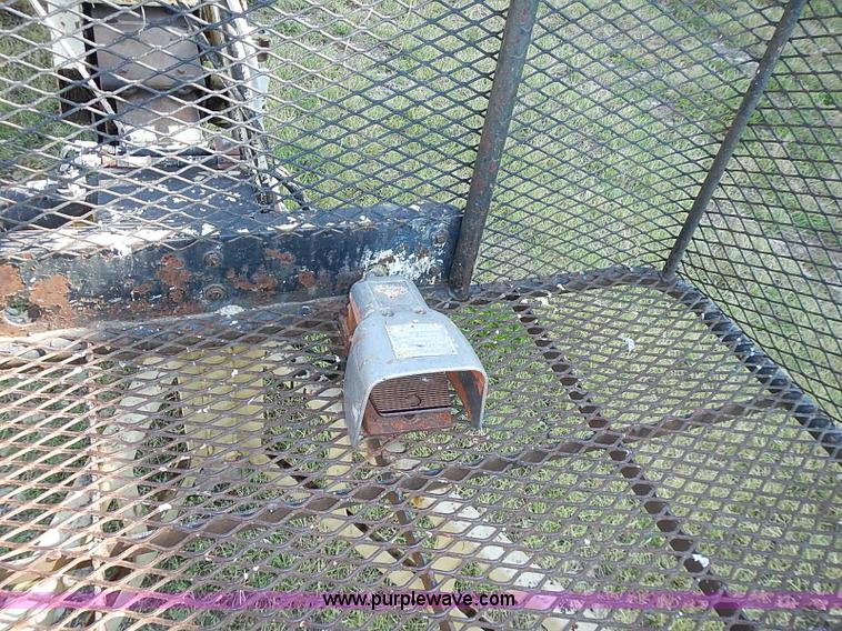 image for item I3547 1985 JLG 60HTR boom lift