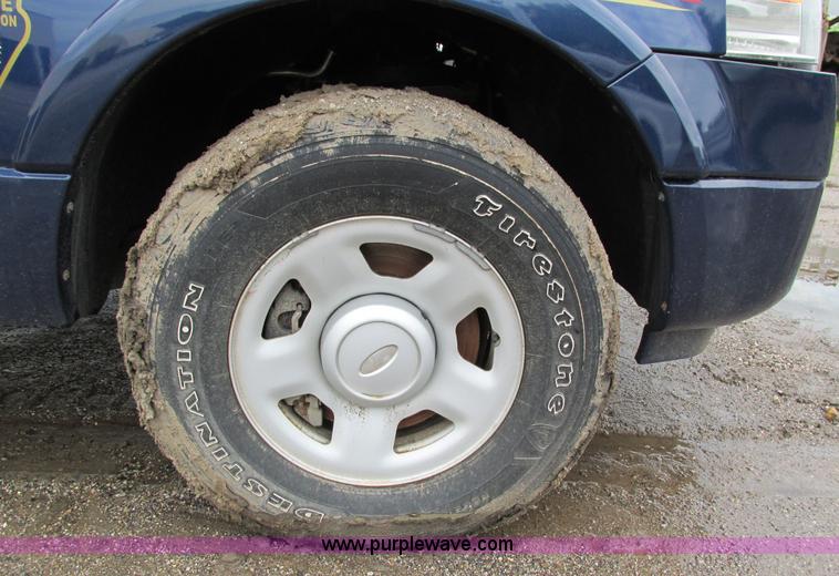 image for item I4133 2009 Ford Expedition XLT SUV