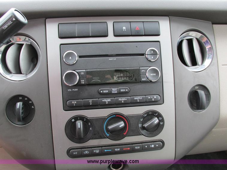 image for item I4133 2009 Ford Expedition XLT SUV