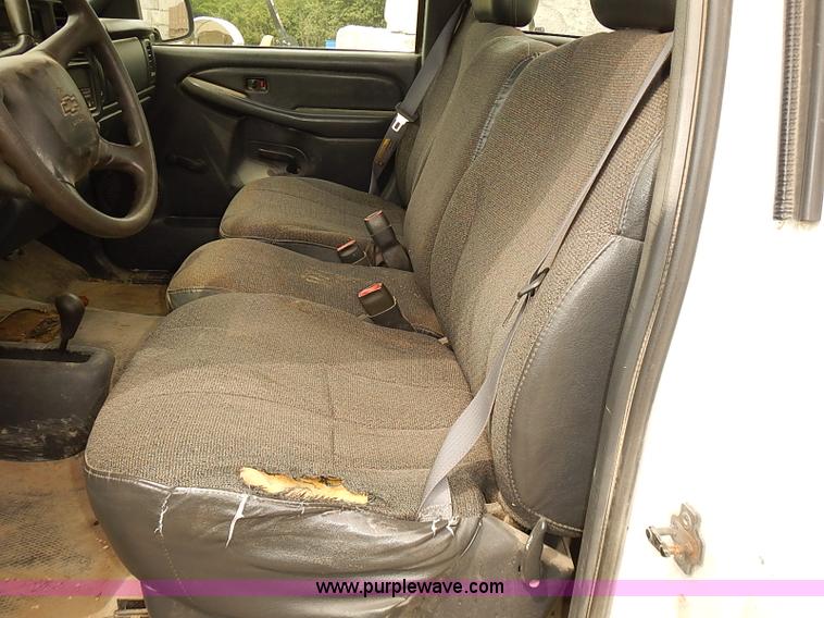 image for item I5491 1999 Chevrolet Silverado 1500 pickup truck