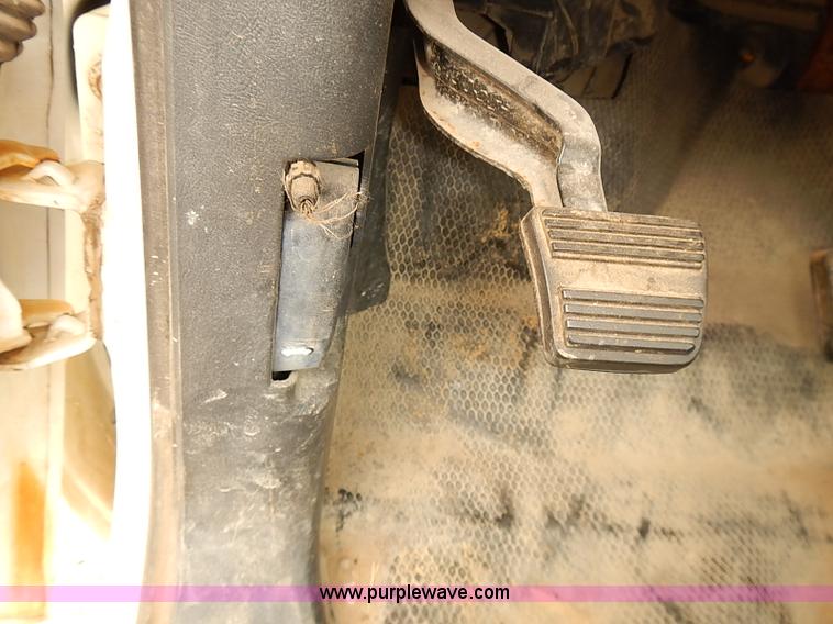 image for item I5491 1999 Chevrolet Silverado 1500 pickup truck