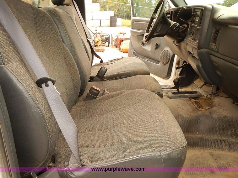 image for item I5491 1999 Chevrolet Silverado 1500 pickup truck