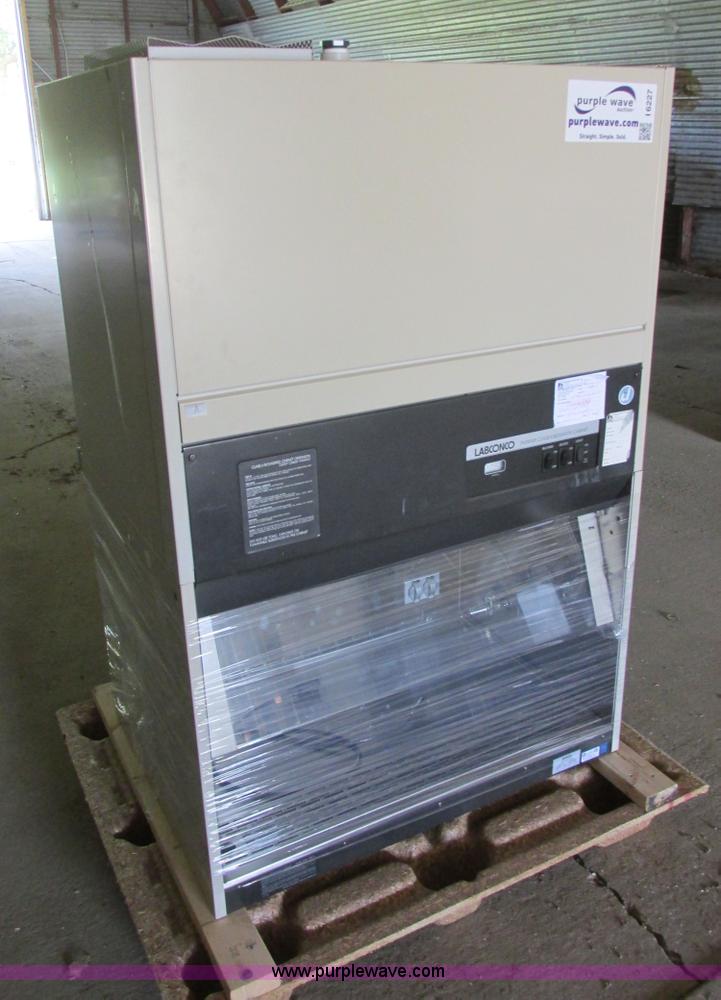 image for item I6227 Labconco Class II 36204 Type A bio-safety cabinet