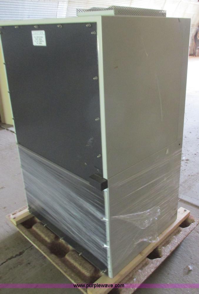 image for item I6227 Labconco Class II 36204 Type A bio-safety cabinet