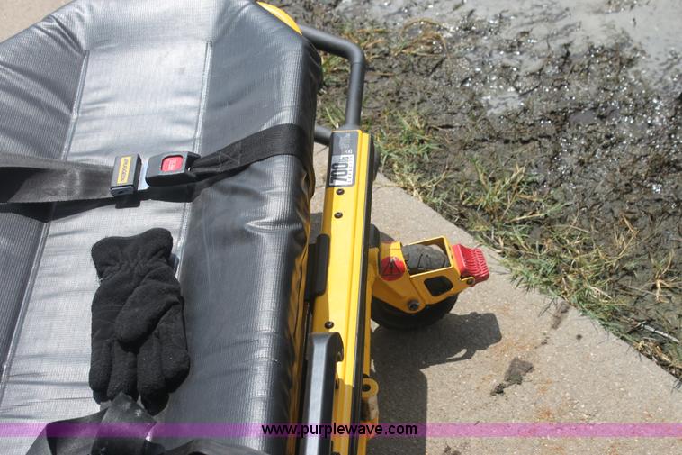 image for item I7253 (4) Stryker rugged cots