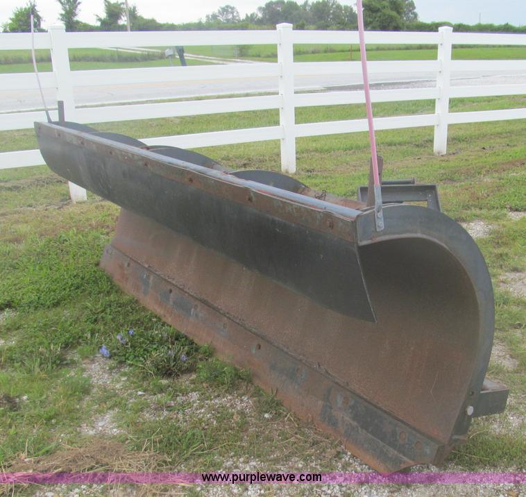 image for item I8972 1997 10' snow plow