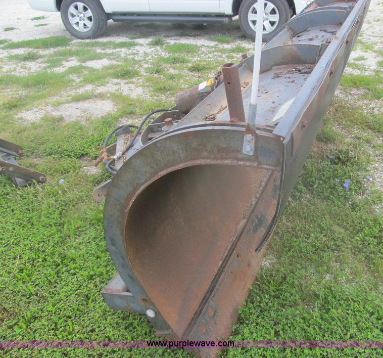 image for item I8972 1997 10' snow plow