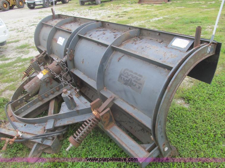 image for item I8972 1997 10' snow plow