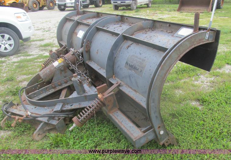 image for item I8972 1997 10' snow plow