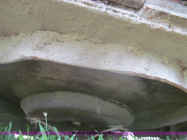 image for item I8973 2005 Bush Hog 3710 rotary mower