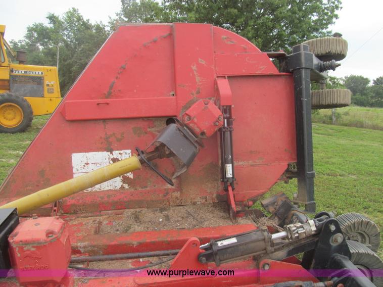 image for item I8973 2005 Bush Hog 3710 rotary mower