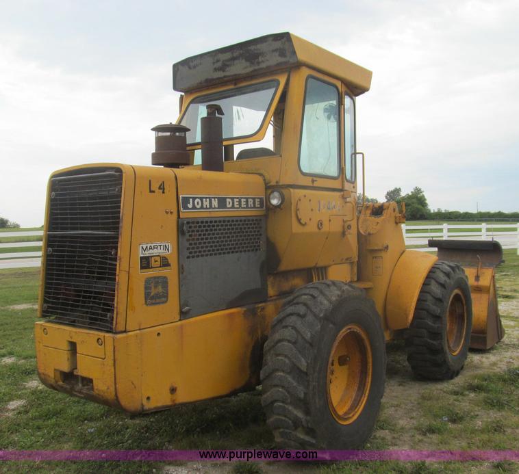 image for item I8974 1978 John Deere 444 wheel loader