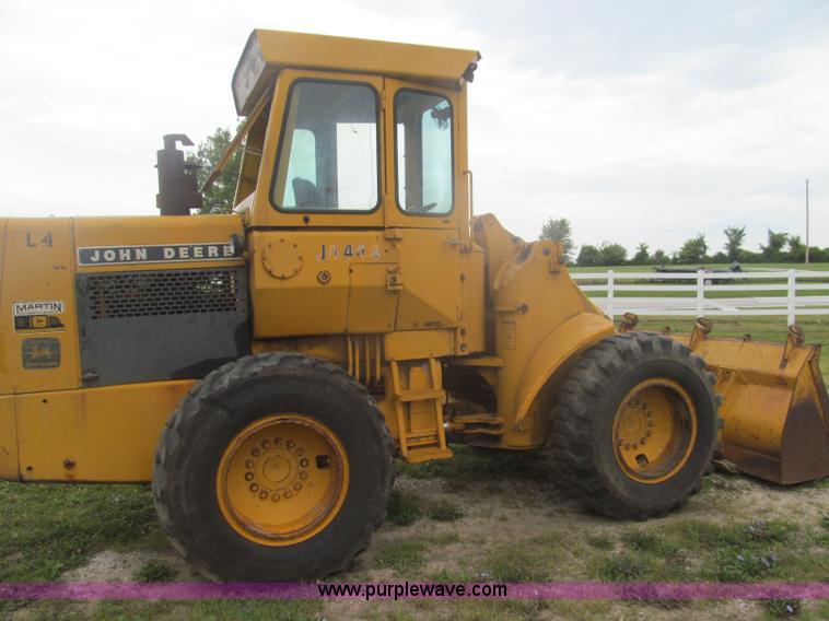 image for item I8974 1978 John Deere 444 wheel loader