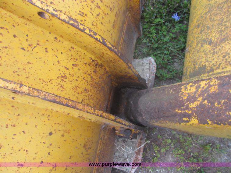 image for item I8974 1978 John Deere 444 wheel loader