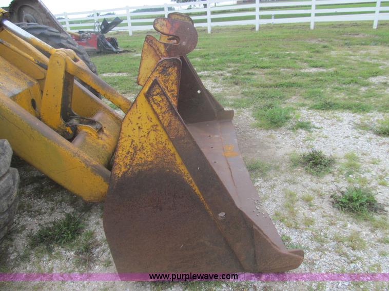 image for item I8974 1978 John Deere 444 wheel loader