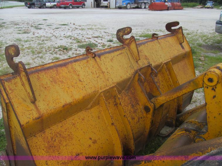 image for item I8974 1978 John Deere 444 wheel loader