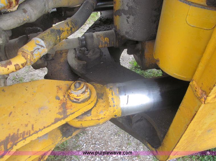 image for item I8974 1978 John Deere 444 wheel loader