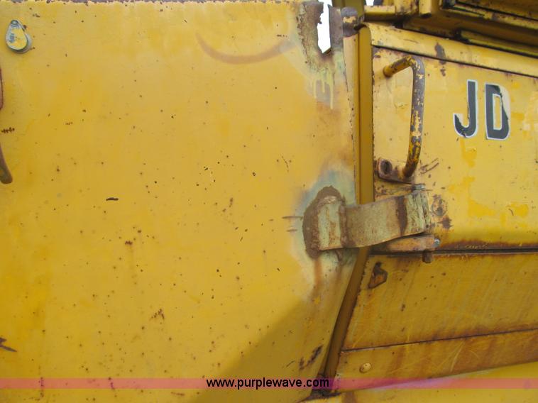 image for item I8974 1978 John Deere 444 wheel loader