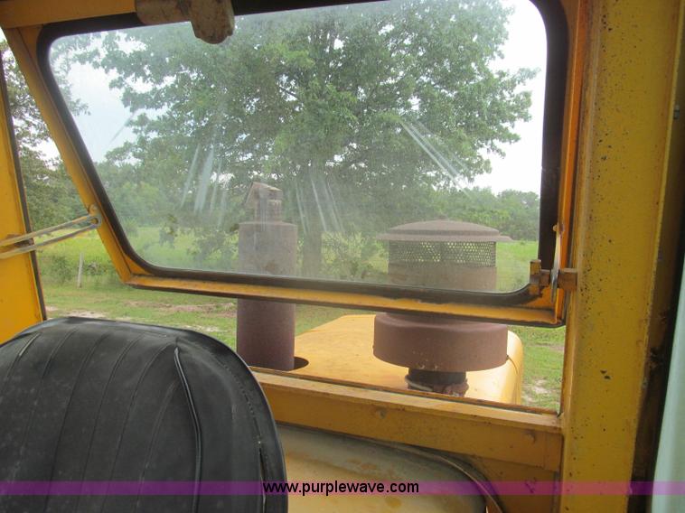 image for item I8974 1978 John Deere 444 wheel loader