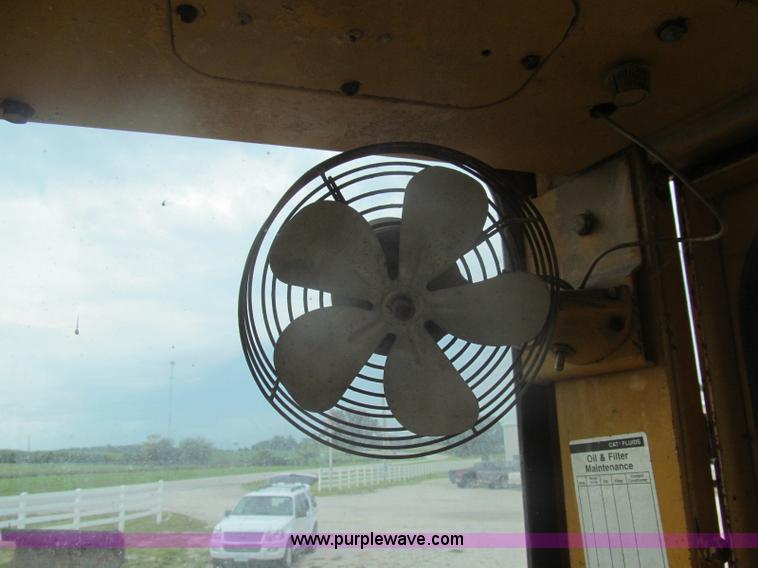 image for item I8974 1978 John Deere 444 wheel loader