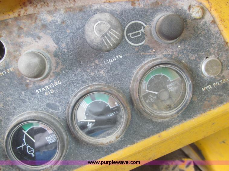 image for item I8974 1978 John Deere 444 wheel loader