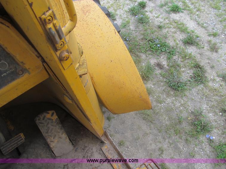 image for item I8974 1978 John Deere 444 wheel loader