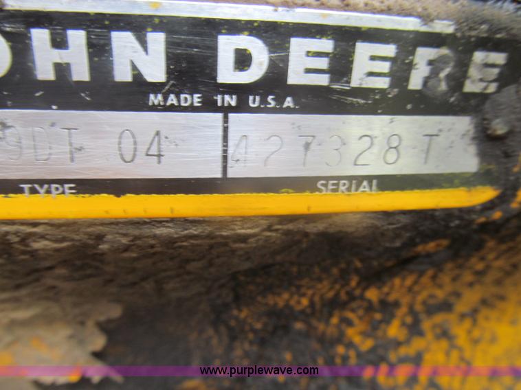 image for item I8974 1978 John Deere 444 wheel loader